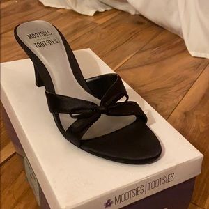 Black heals
